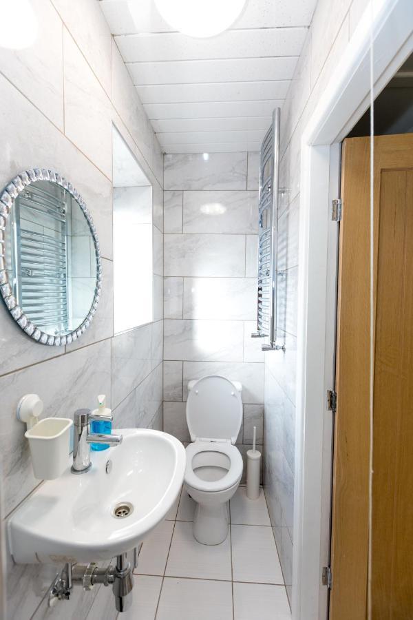 Comfortable Stay In Shirley, Solihull - Room 3 Εξωτερικό φωτογραφία